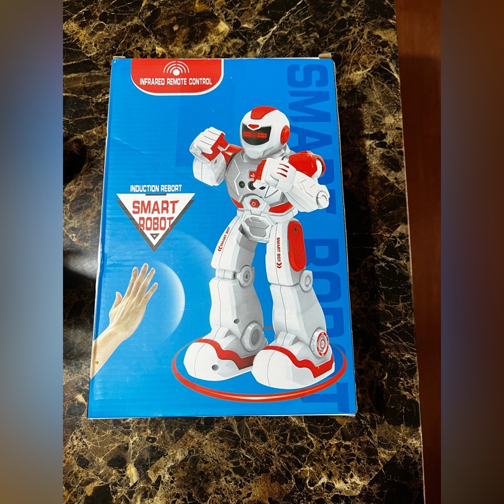 ⭐️NWT Smart Intelligent Robot Educational RC
Toy with Infrared Controller ⭐️ - Picture 8 of 8
